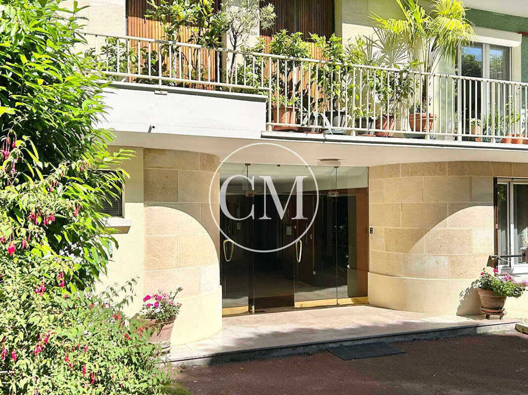 Appartement à SEVRES