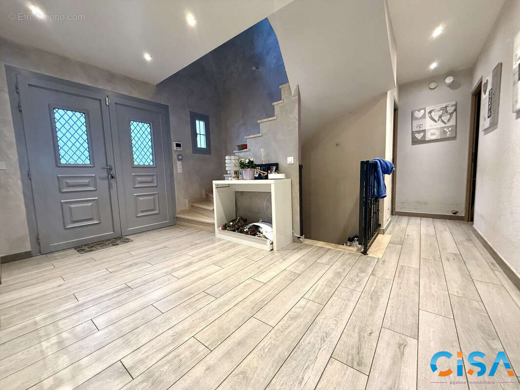 Maison à RONQUEROLLES