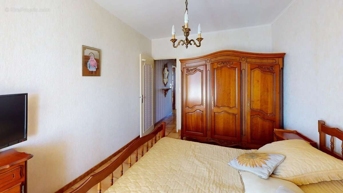 Appartement à PORT-DE-BOUC