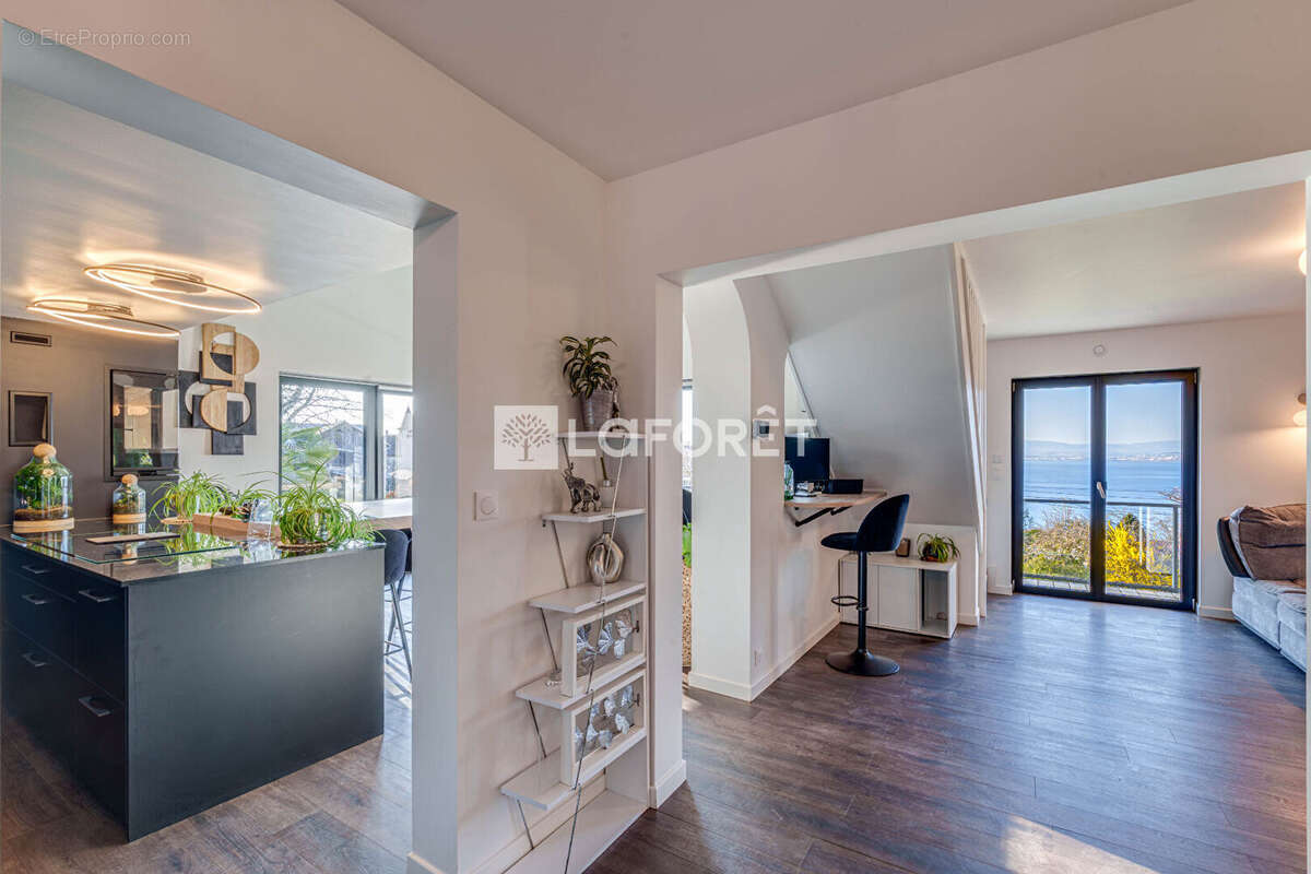 Maison Lugrin 8 pièces 173.17 m²  avec piscine - photo 11