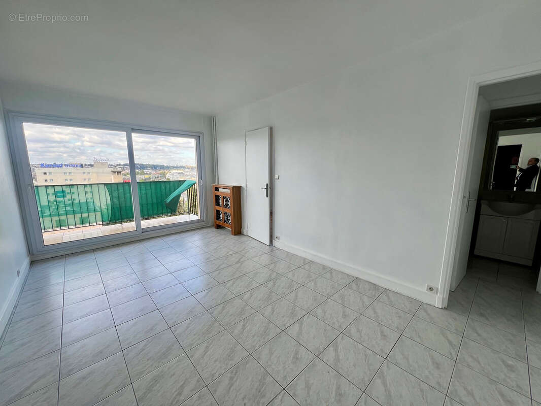 Appartement à VIRY-CHATILLON