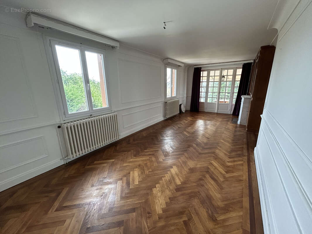 Maison à SEILHAC