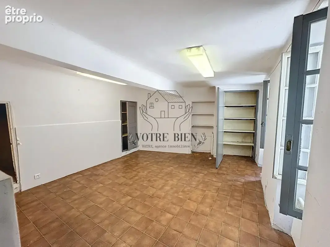 Local commercial  36 m2 - photo 4