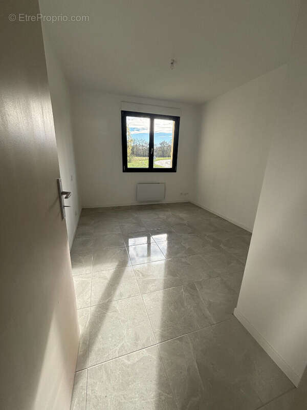 Maison à MAZEROLLES