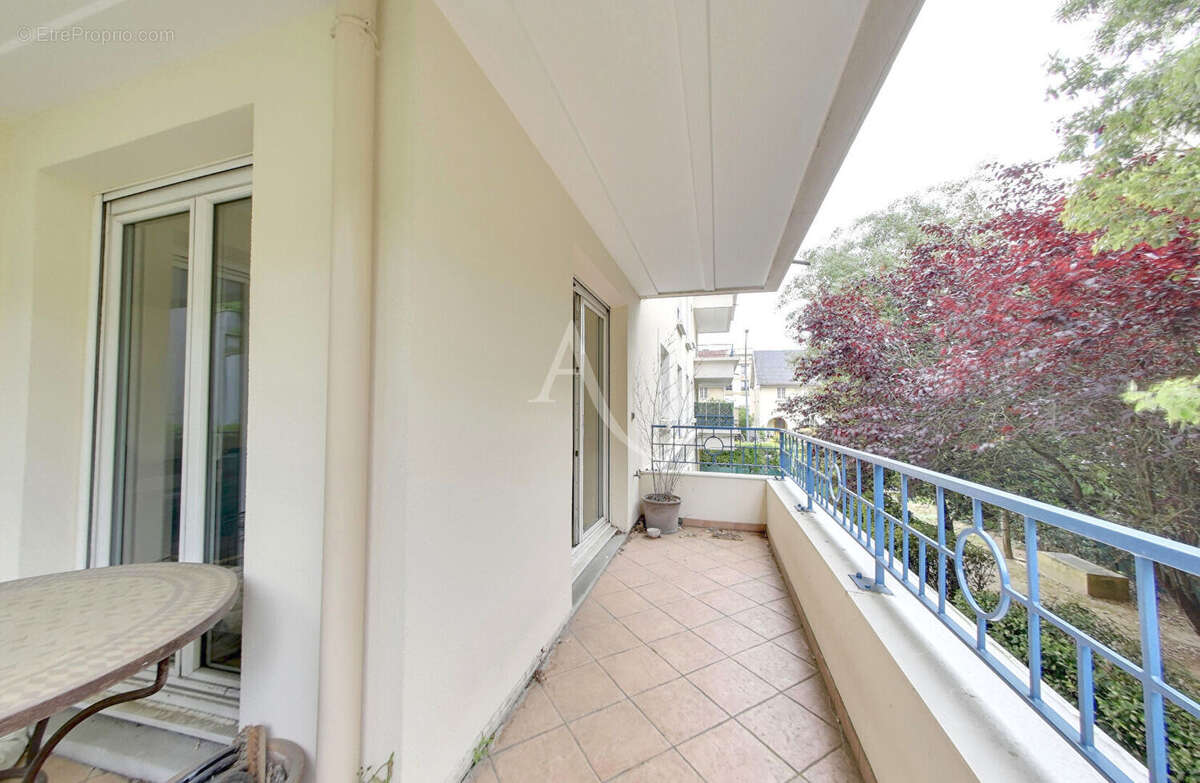 Appartement à NOGENT-SUR-MARNE