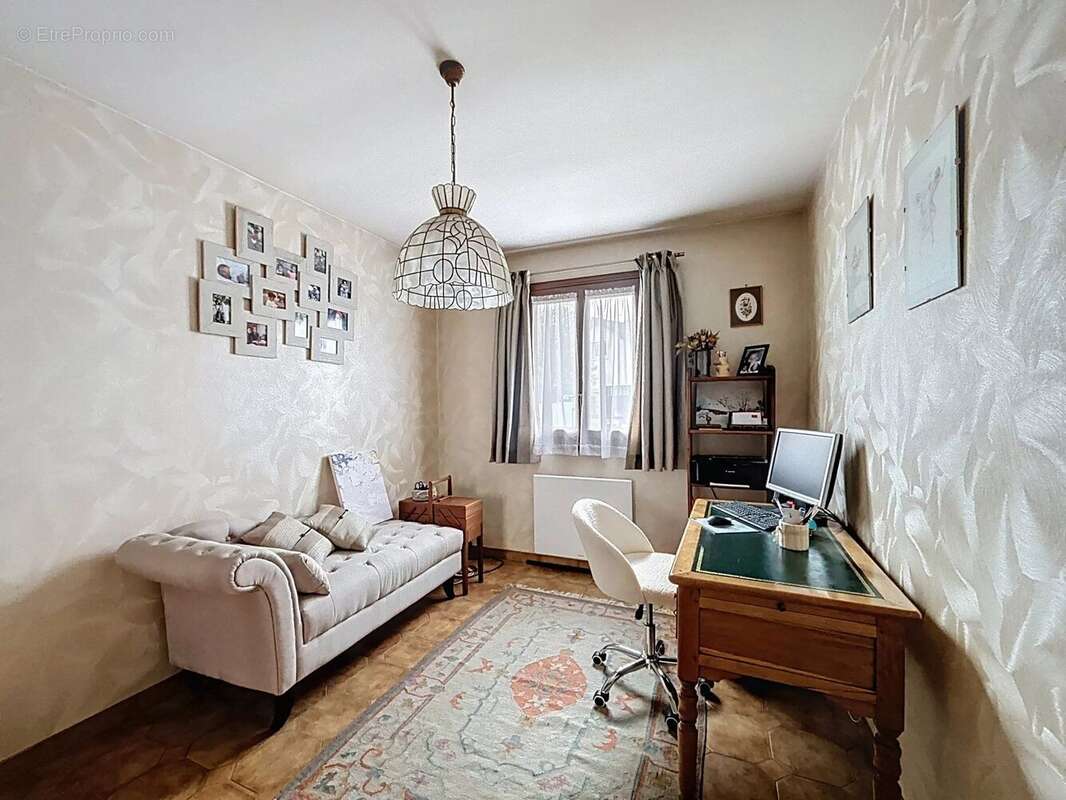 Maison à LIMEIL-BREVANNES