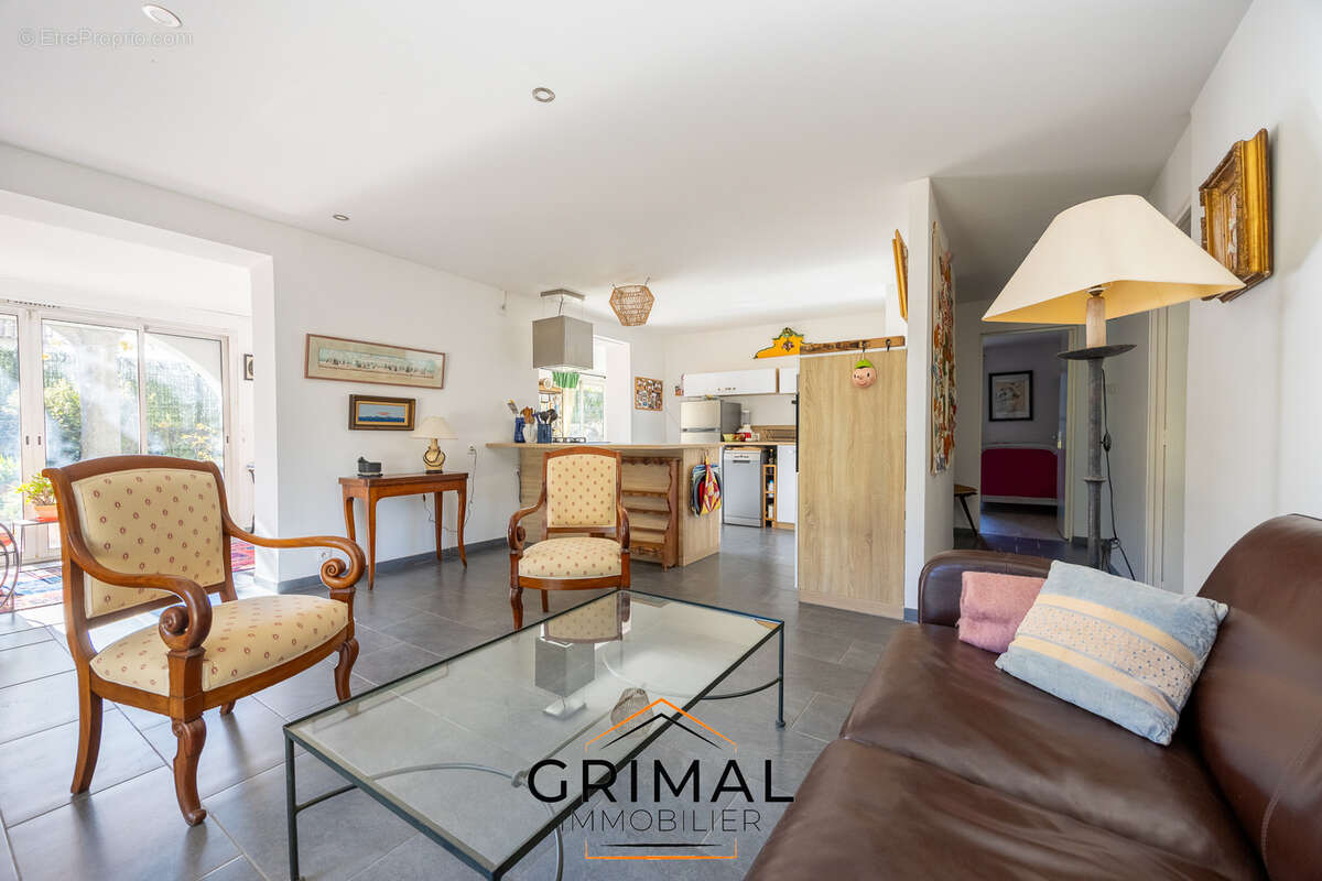 Appartement à AUBAGNE