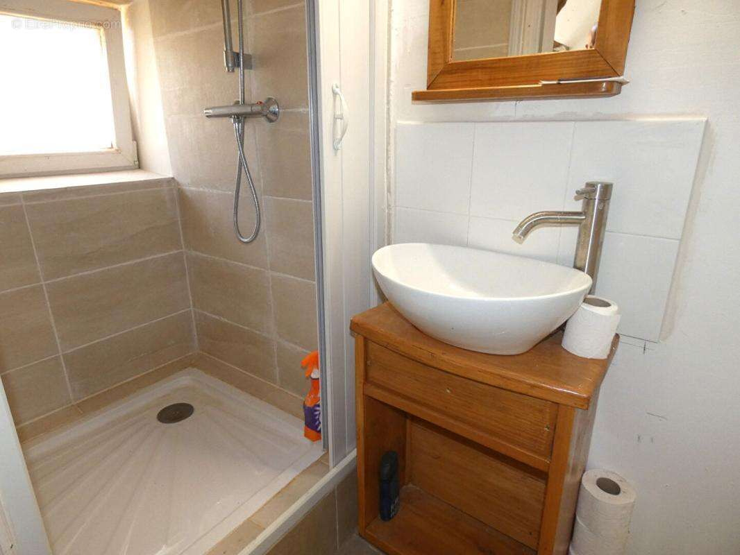 Maison 127 m2 / 2 chambres / studio / grange /  terrain 1362m² - photo 17