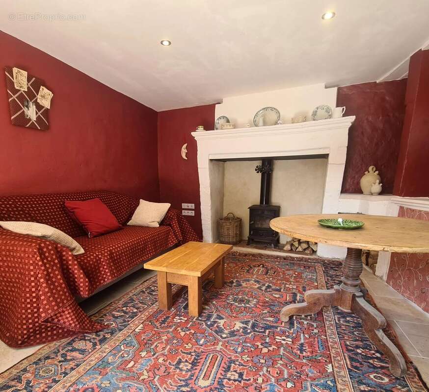 Maison à VERTEILLAC