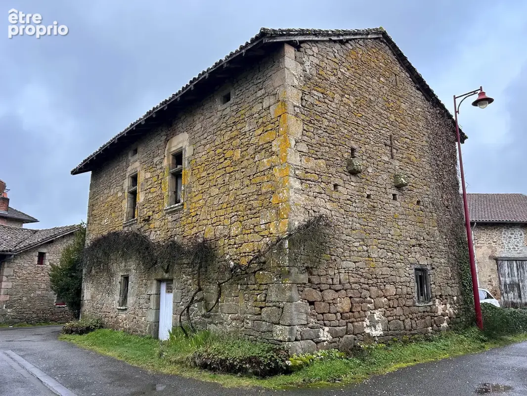 Grange en pierre à rénover de 71 m2 à proximité de Limoges   Fort potentiel - Saint Gence - photo 6