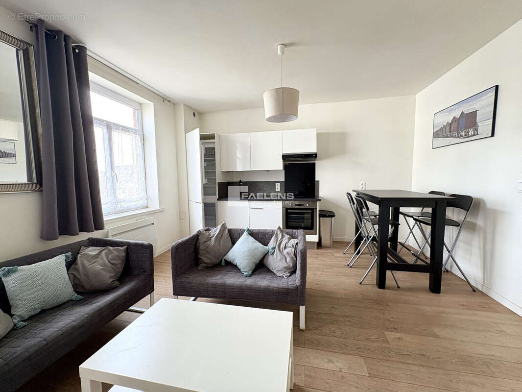 Appartement 34 m² à Lille  - photo 2