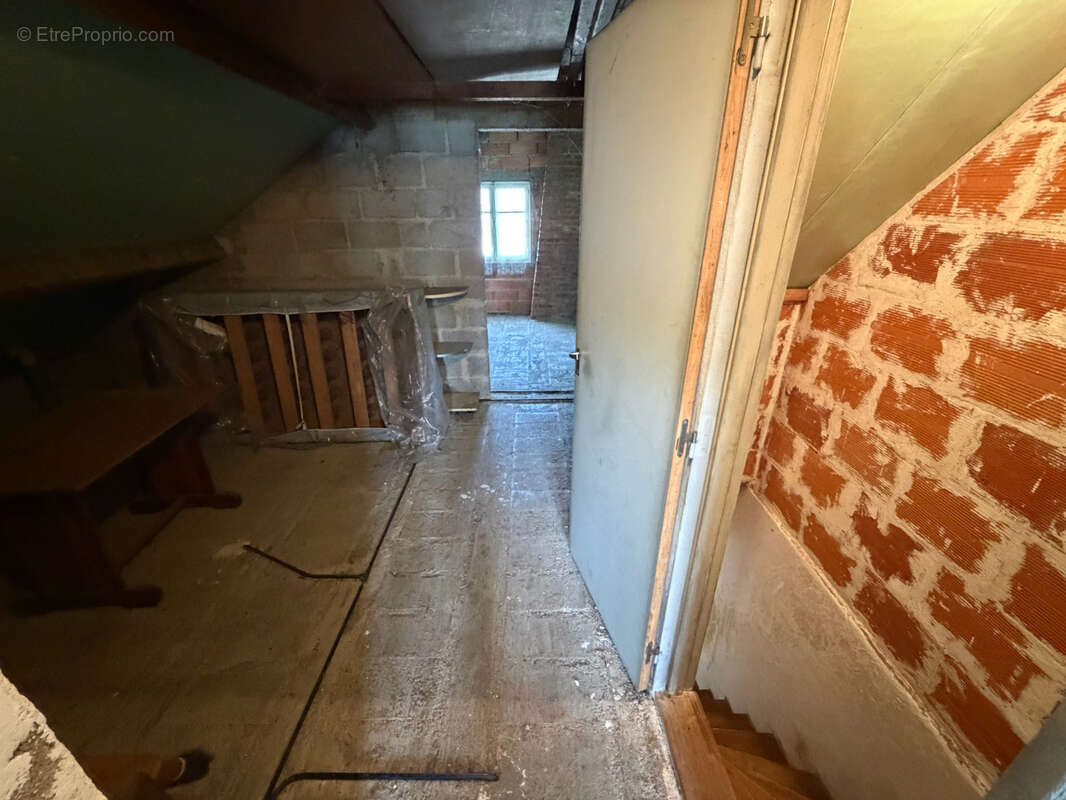Maison 2 chambres + garage - dependance - terrain - photo 19