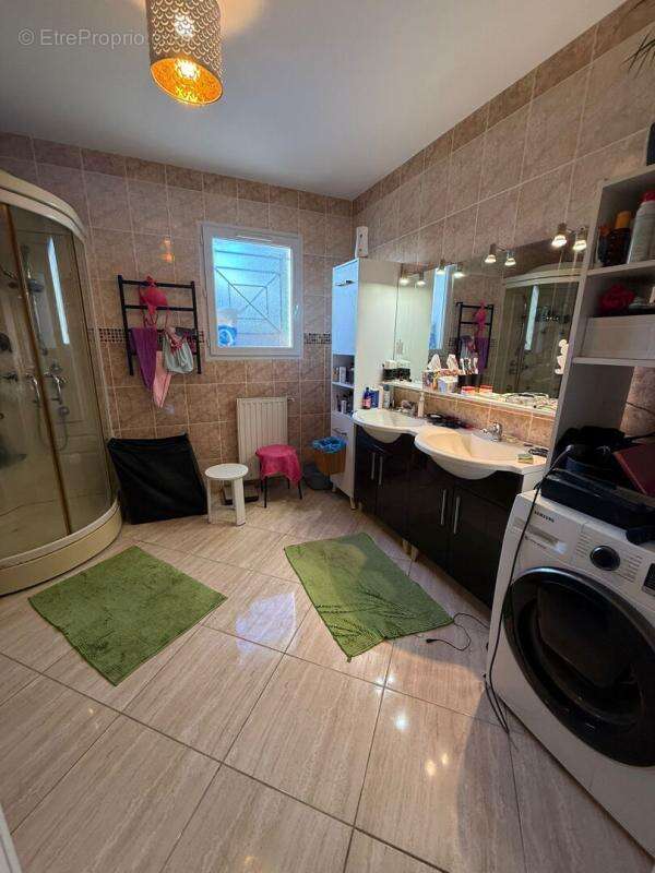 Maison à COULOUNIEIX-CHAMIERS