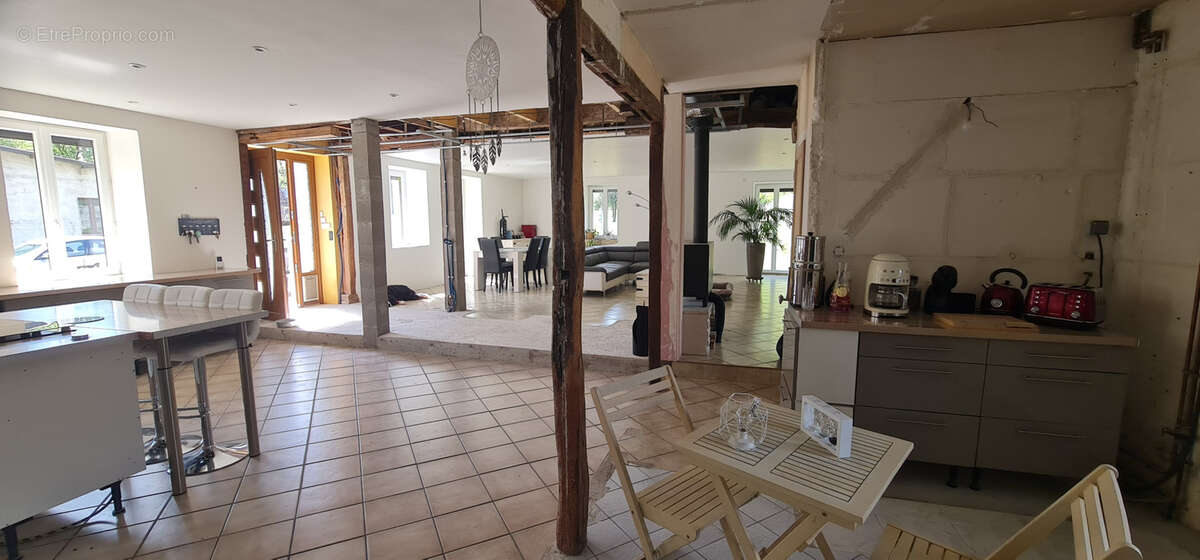 Maison à VAUCHASSIS