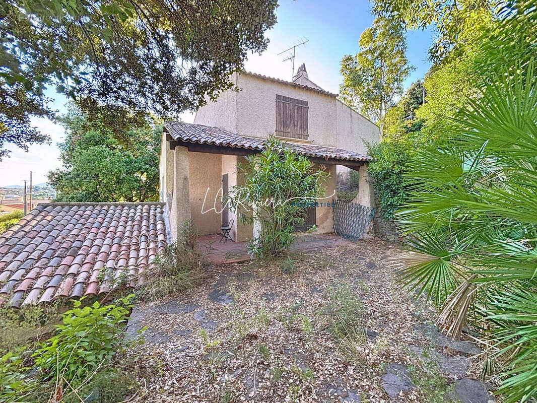 Maison à SAINT-RAPHAEL