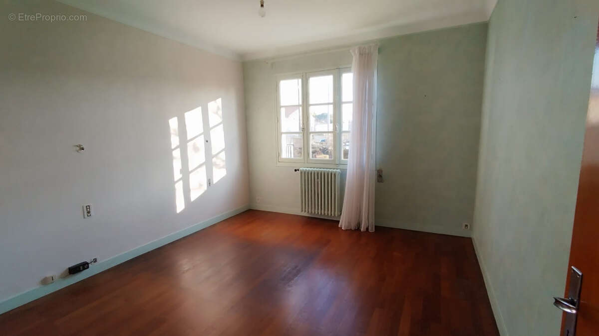 Maison à SAINTE-PAZANNE