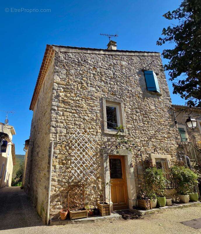 Maison à CARNAS