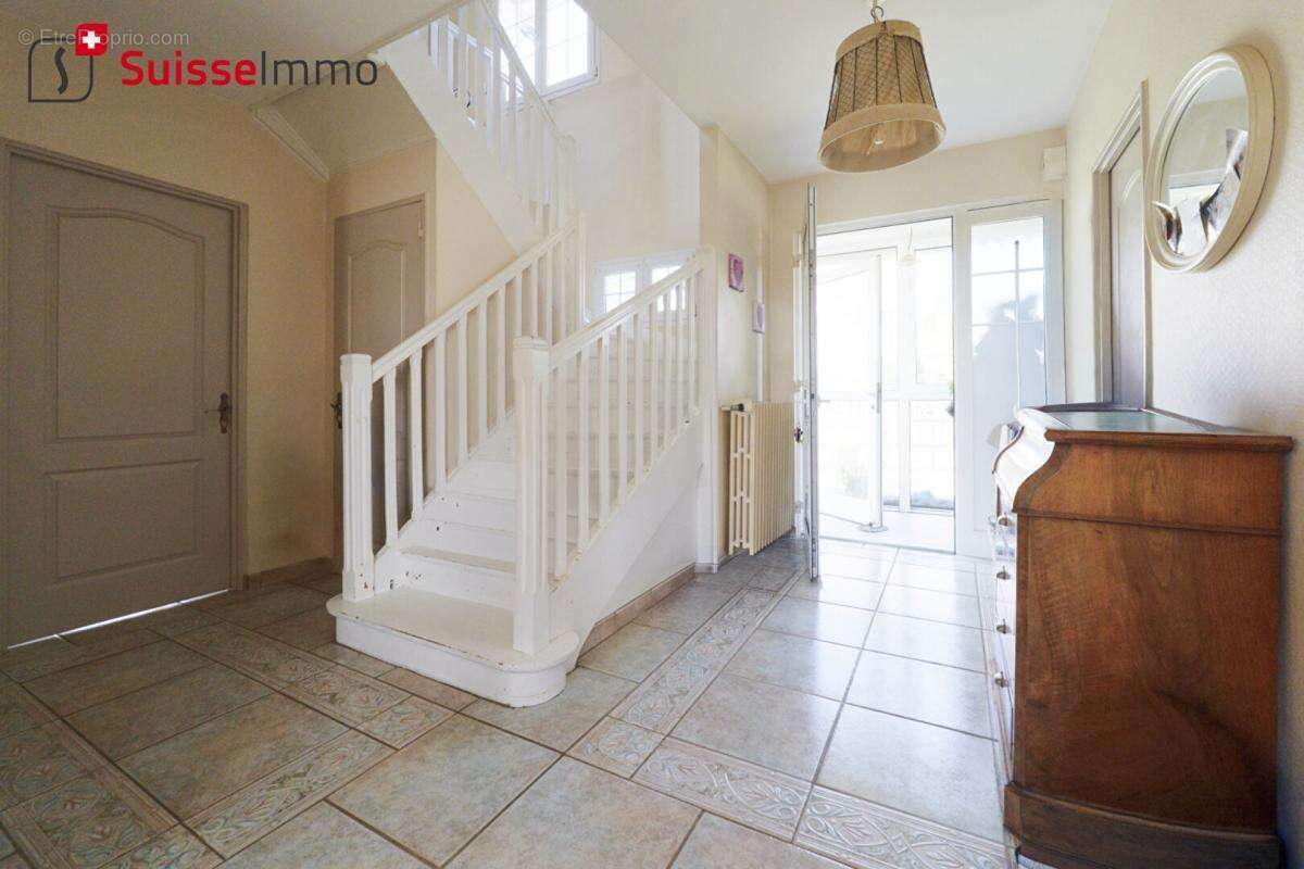 Maison à NOMMAY