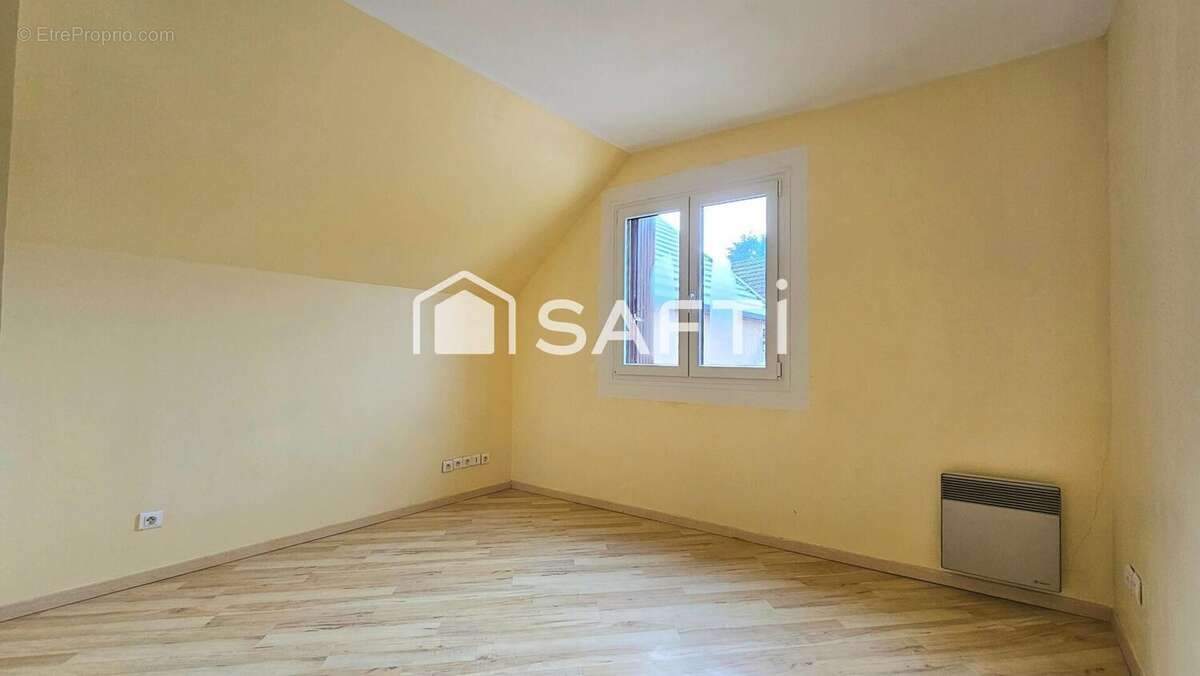 Photo 6 - Maison à NEAUPHLE-LE-VIEUX