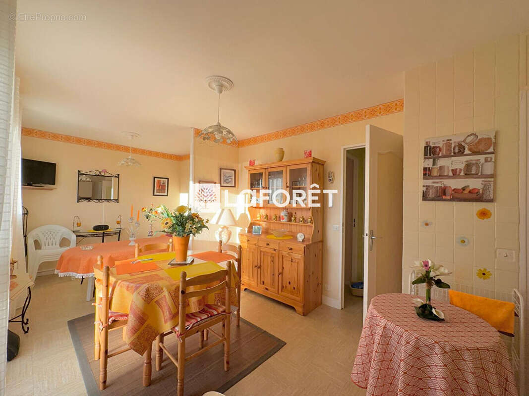 Appartement à COURSEULLES-SUR-MER