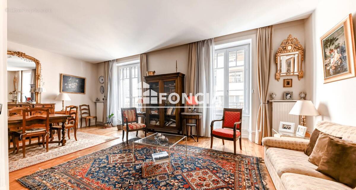 Appartement à LYON-4E