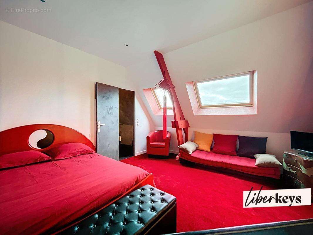 Maison à MARCILLY-LA-CAMPAGNE