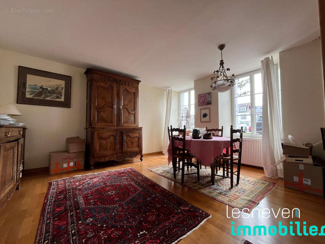 Maison à LESNEVEN