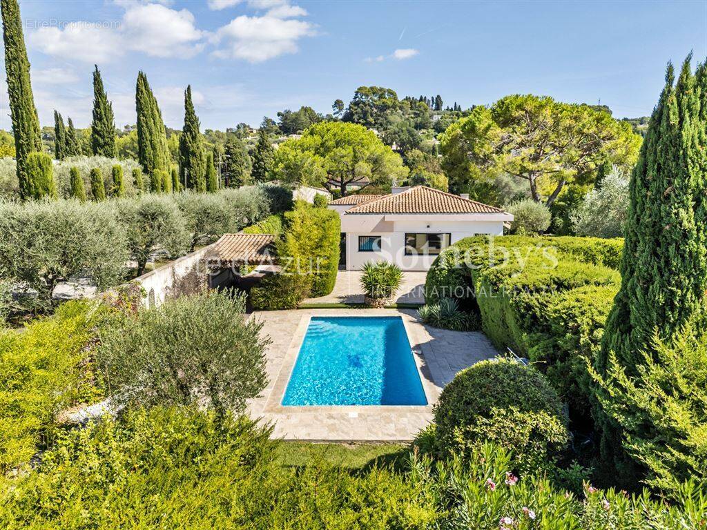 Maison à MOUGINS