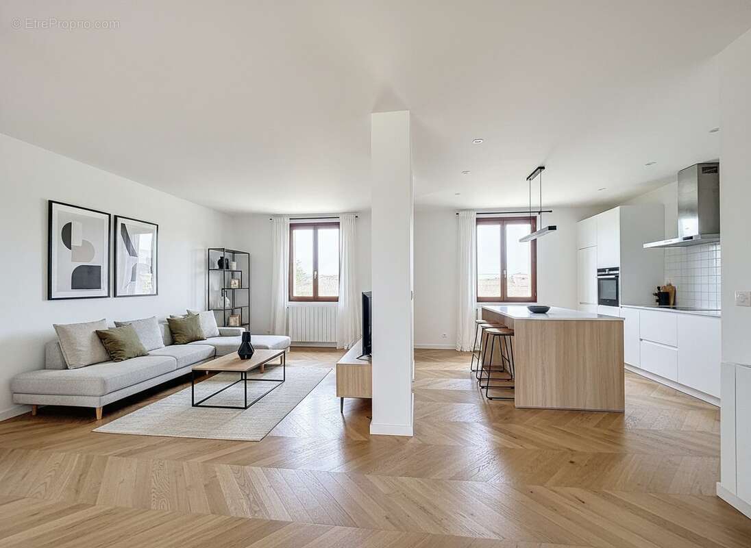 Maison à BOURG-SAINT-BERNARD