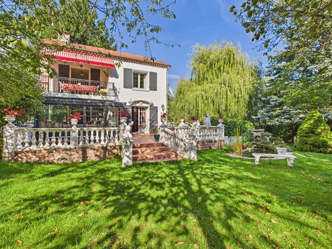 Maison à LE CHEYLARD