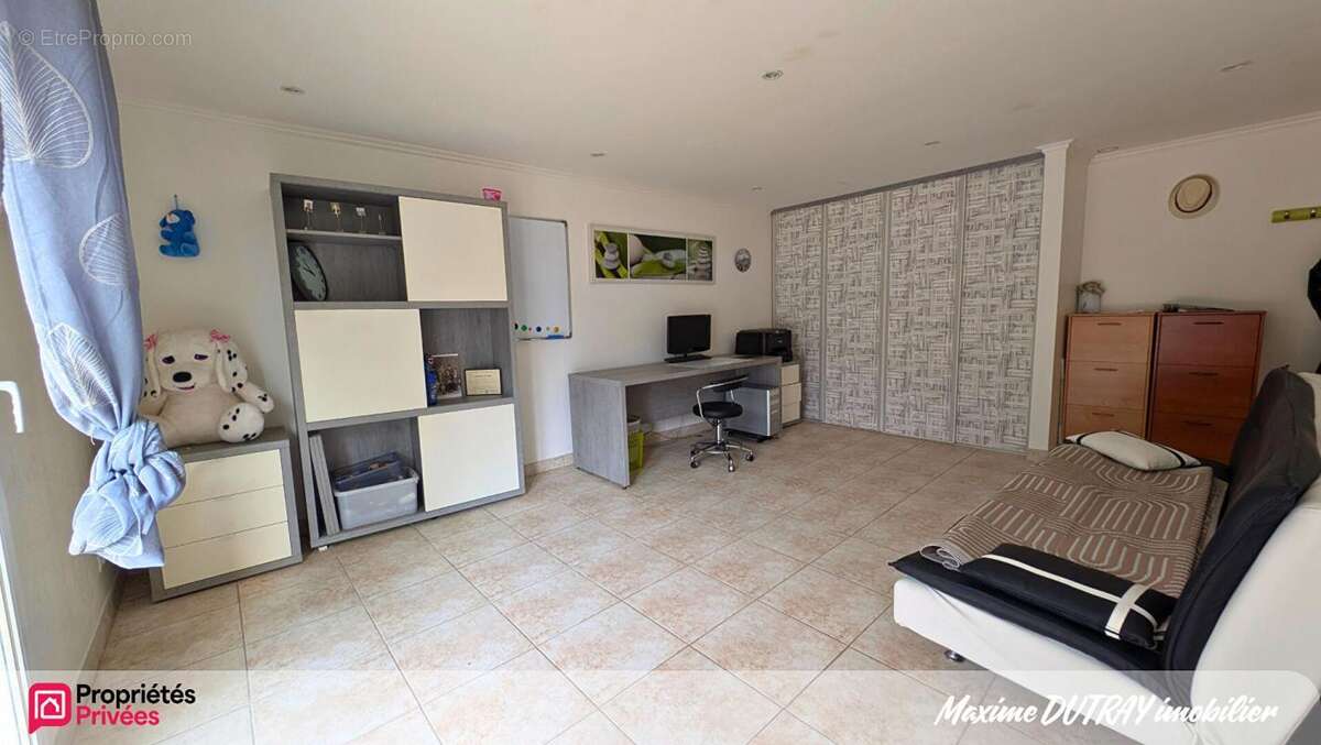 Maison 5 pièces 140m² - Piscine - Dépendance 150m² - photo 15