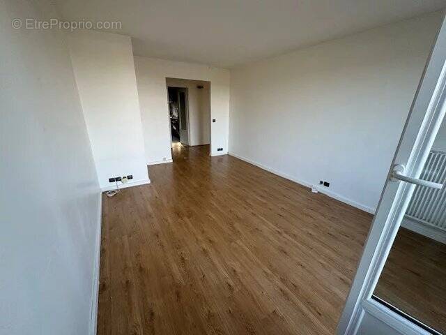Appartement à RUEIL-MALMAISON