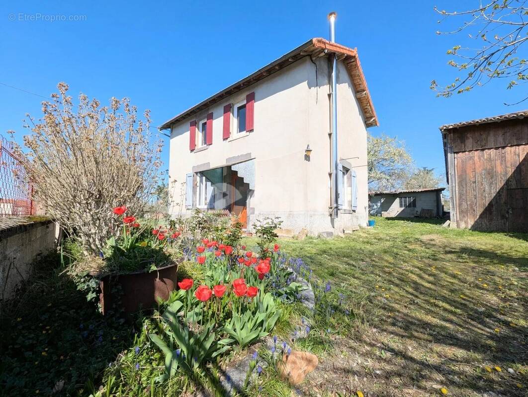 Maison à SAINT-ANDRE-LE-COQ