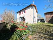 Maison à SAINT-ANDRE-LE-COQ