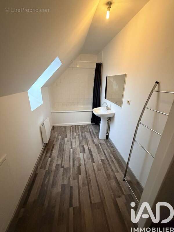 Photo 9 - Maison à SAINT-HILLIERS