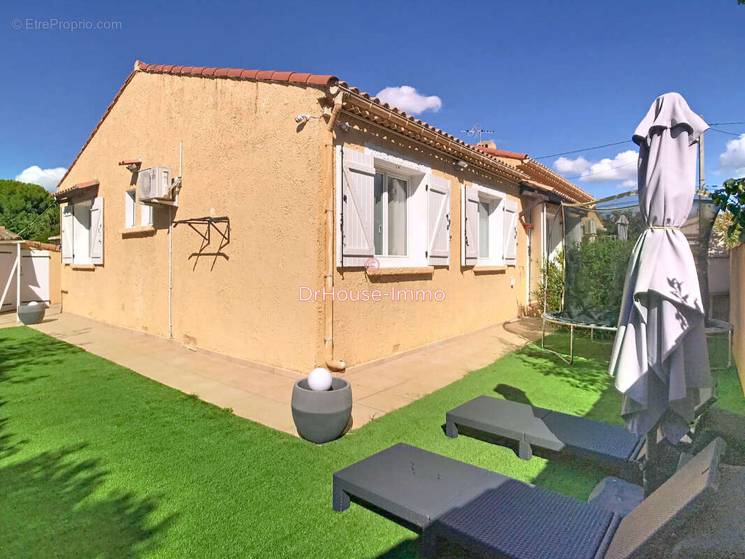 Maison à SAINT-VICTORET