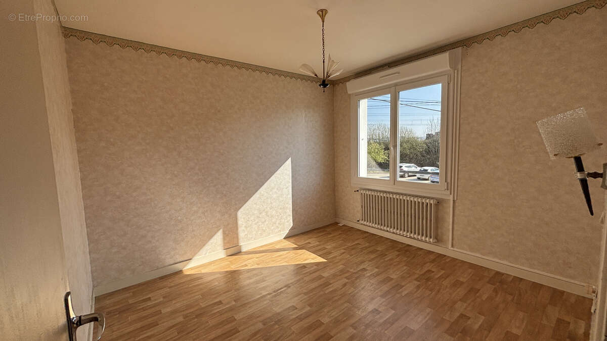 Maison à LE RELECQ-KERHUON