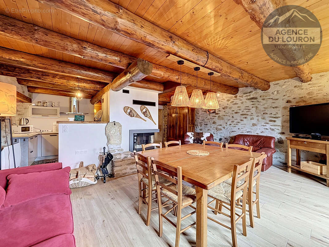 Maison à MONT