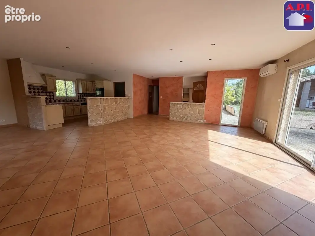 Maison 4 pièces 121 m² à vendre à Foix (09000) - photo 2