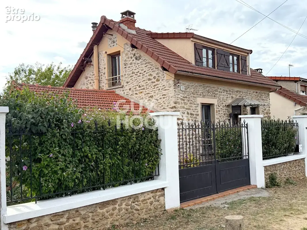 Photo Maison à Corbeil-Essonnes au prix de 250 000€