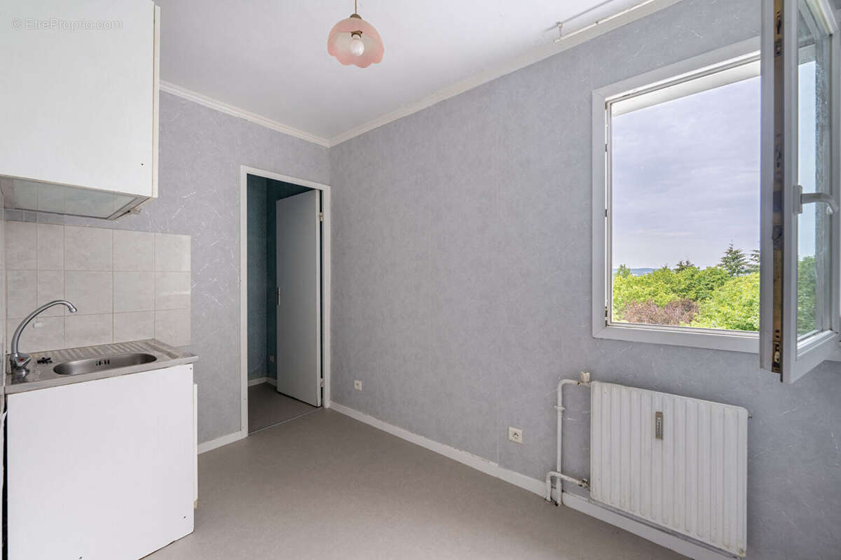 Appartement Cergy 2 pièces 53.9 m2 (Ravalement + isolation récente) - photo 6