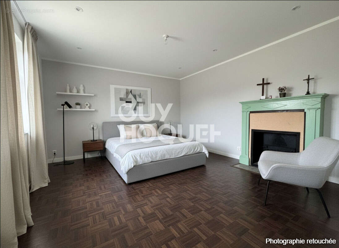 Maison à LE MINIHIC-SUR-RANCE