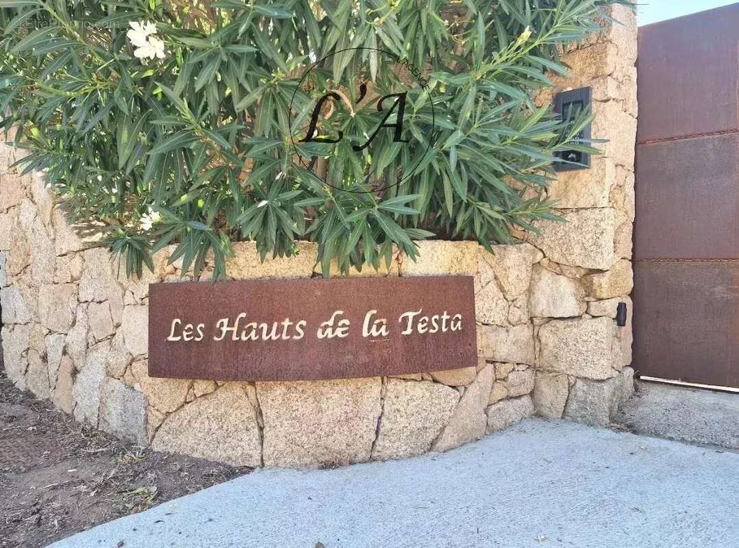 Maison à PORTO-VECCHIO