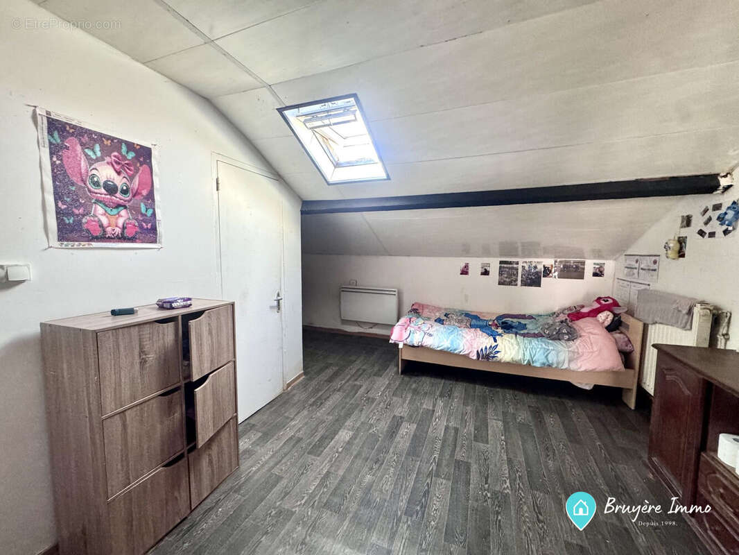 Appartement à FOURMIES