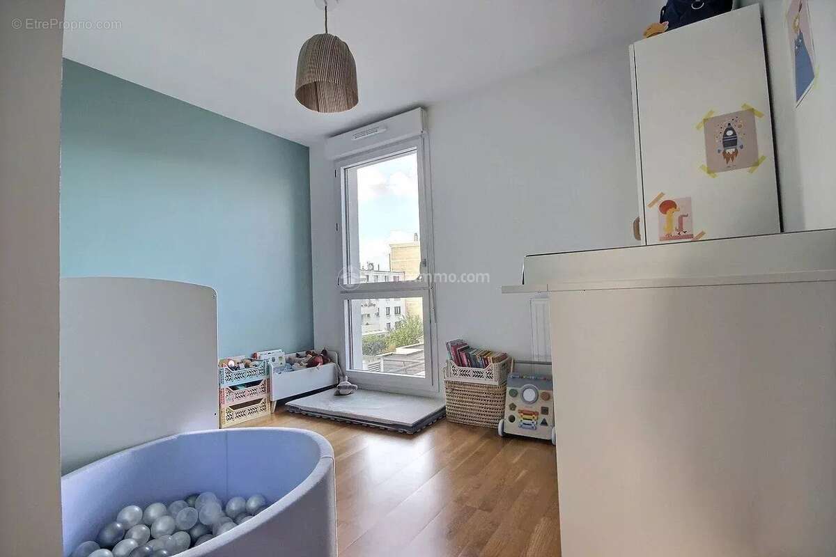 Appartement à ASNIERES-SUR-SEINE