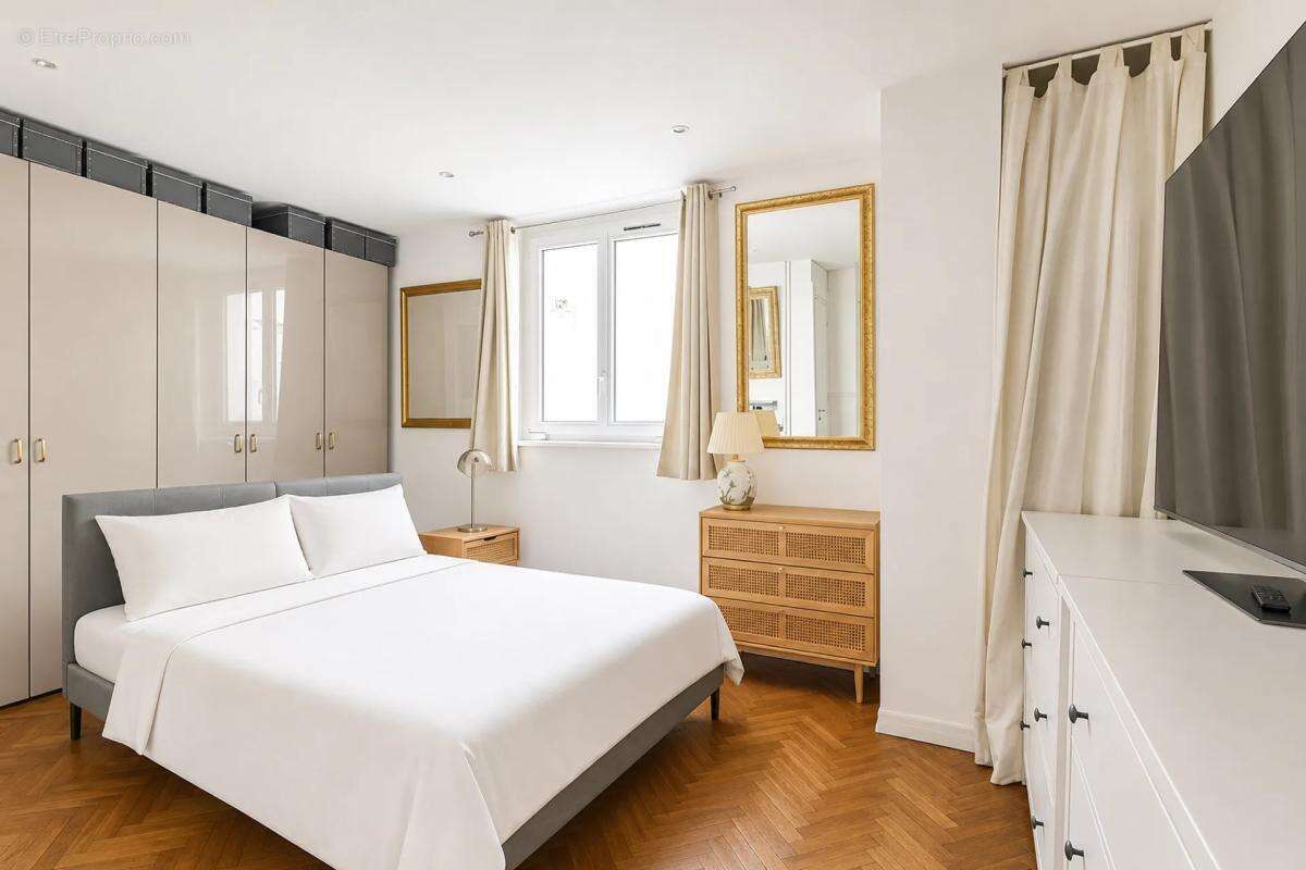 Élégant 6 pièces de 166 m² à Kléber - photo 10