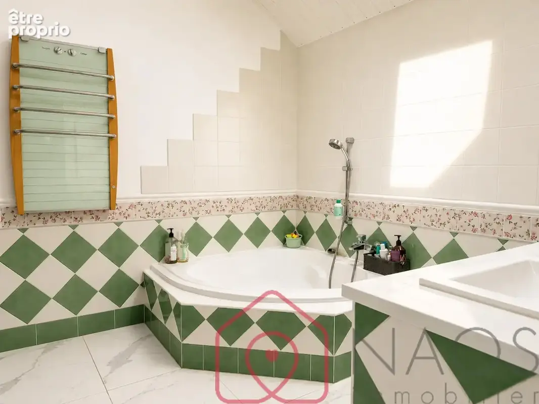 Longère en pierre rénovée  280 m² - Piscine - Bais (35), 30 min de Rennes - photo 18