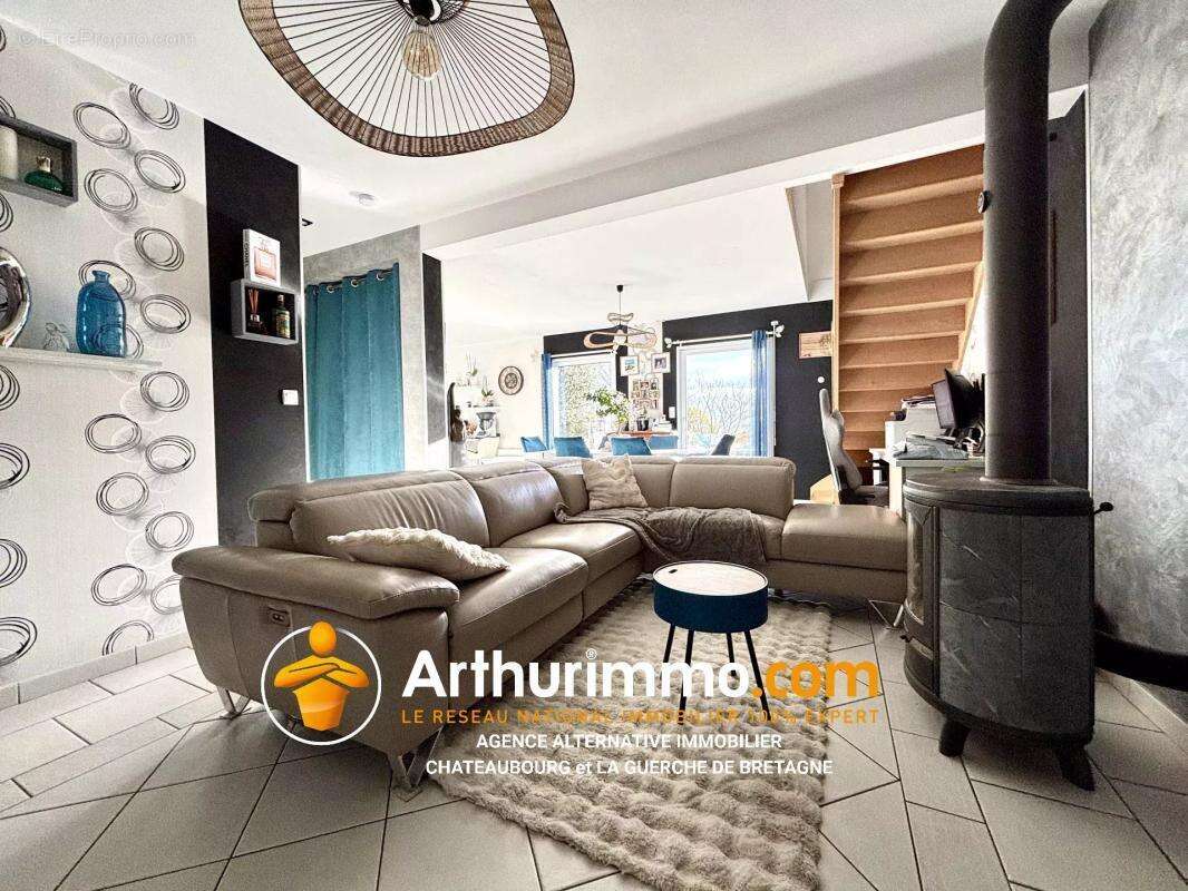 Maison à CHATILLON-EN-VENDELAIS