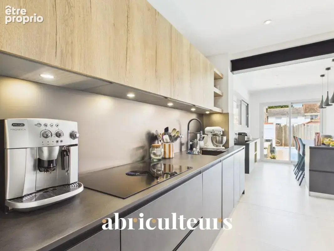 Maison familiale de 141 m² avec jardin, piscine  en vente au Croisic (44490) - photo 8