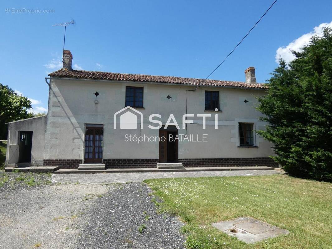 Photo 1 - Maison à SAIRES
